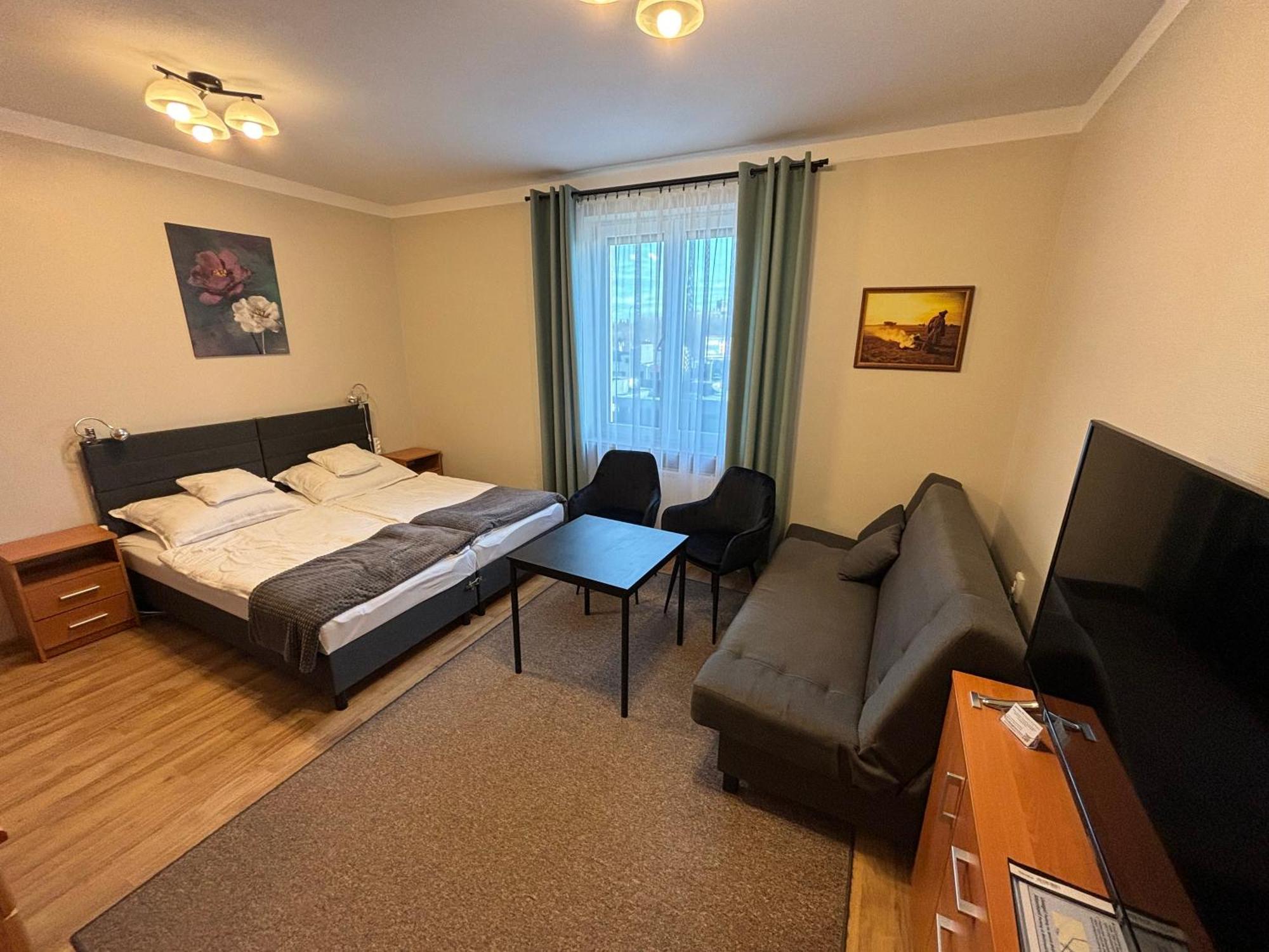 Jn Rzeczna 4 Apartment *